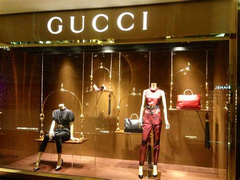 visual merchandising gucci window display|Gucci window display ideas.